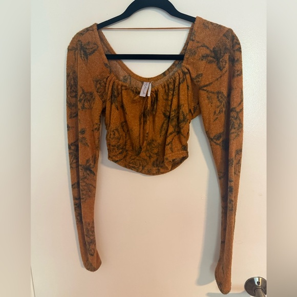 Urban Outfitters long fuzzy top - Picture 2 of 3